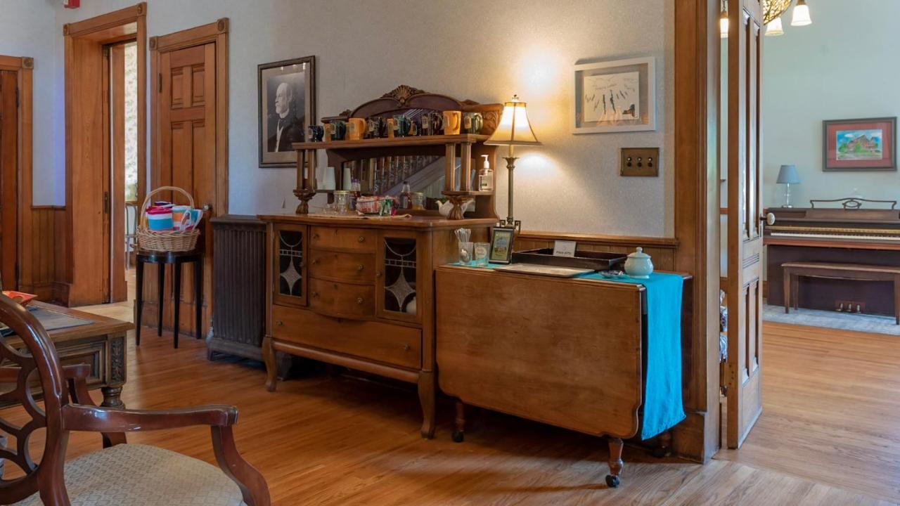 William Henry Miller Inn Ithaca Dış mekan fotoğraf