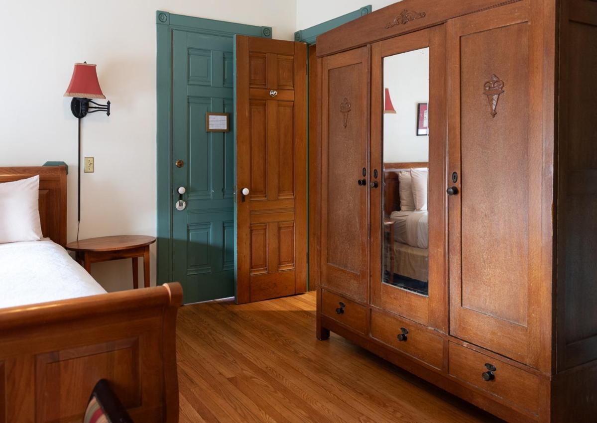 William Henry Miller Inn Ithaca Dış mekan fotoğraf